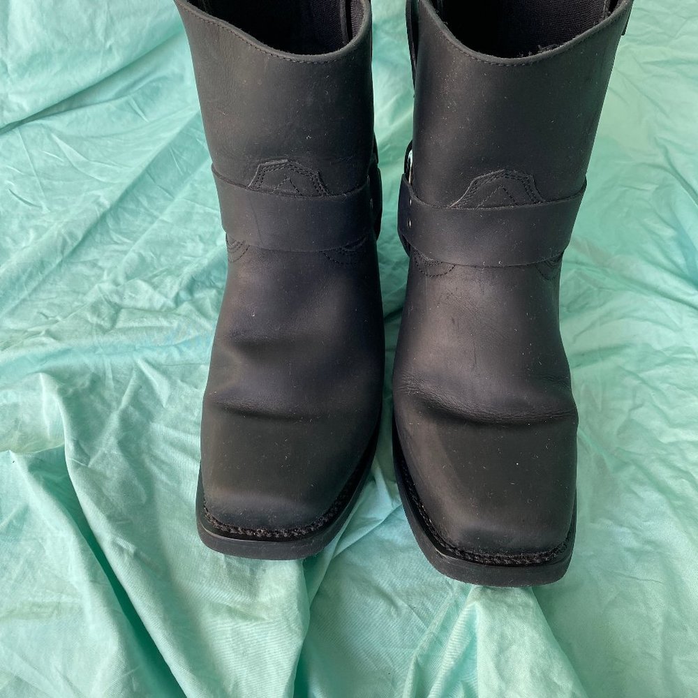 Dingo REV UP Black Harness Boots Size 10.5 EE (Wide)